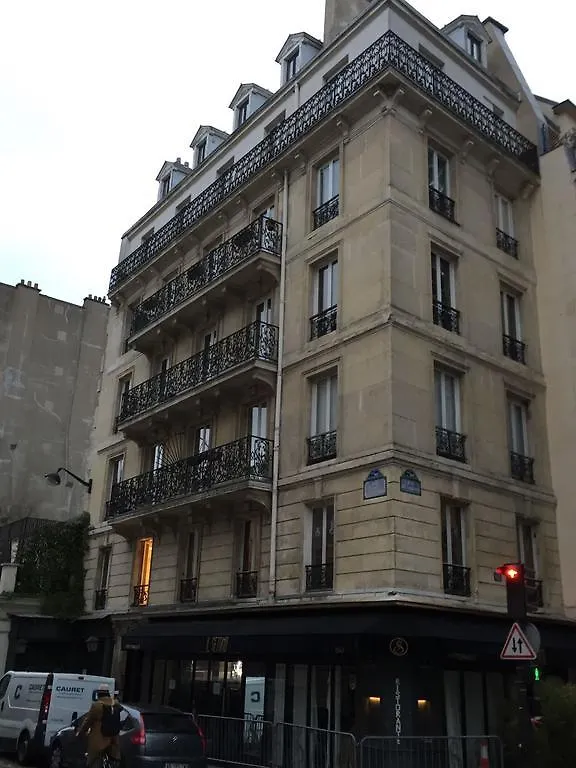 Daire Bellechasse Paris